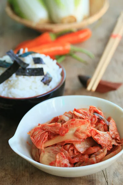 Col Kimchi y arroz al vapor — Foto de Stock