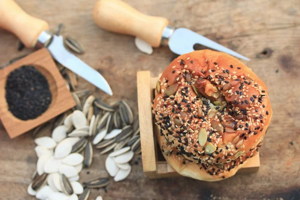 Pão de trigo inteiro yule — Fotografia de Stock