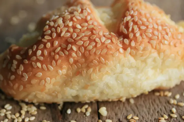 Pan de ajo con sésamo —  Fotos de Stock