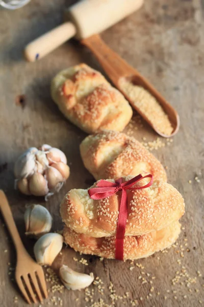 Pan de ajo con sésamo —  Fotos de Stock