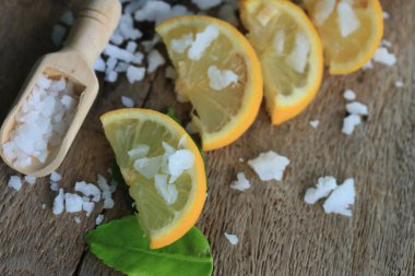 taze limon tuz ile