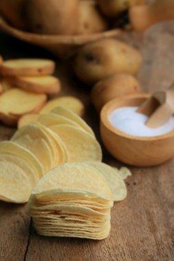 taze patates patates cipsi ile