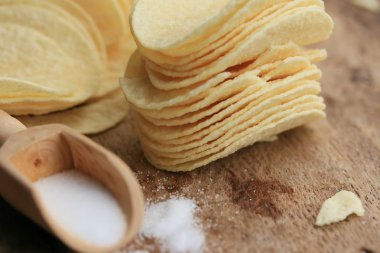 taze patates patates cipsi ile