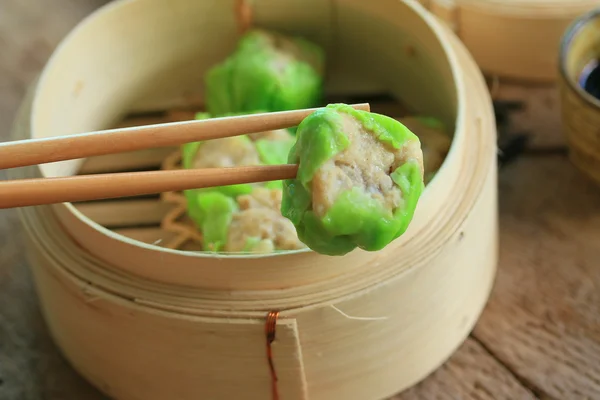 Dumplings de camarones al vapor chinos —  Fotos de Stock