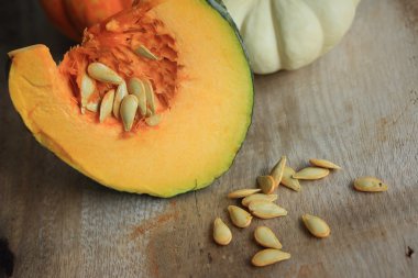 Tohumlu taze balkabağı