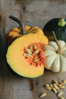 Tohumlu taze balkabağı