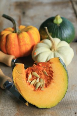 Tohumlu taze balkabağı