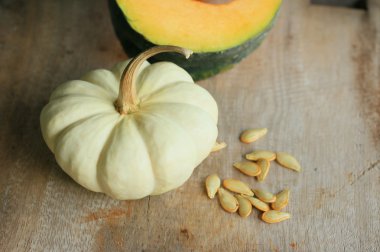 Tohumlu taze balkabağı