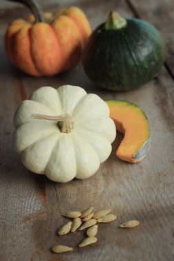 Tohumlu taze balkabağı