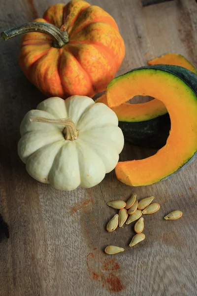 Tohumlu taze balkabağı