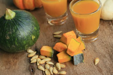 Tohumları ile kabak suyu