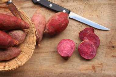 taze yam tatlı kırmızı