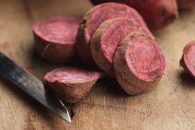 taze yam tatlı kırmızı