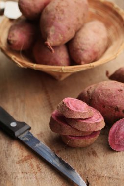 taze yam tatlı kırmızı