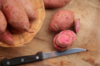 taze yam tatlı kırmızı