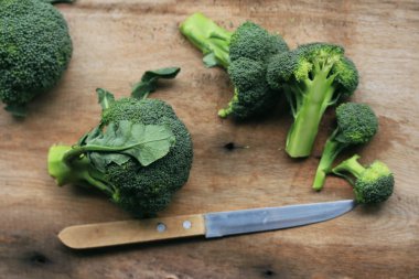 taze brokoli yeşil sebzeler