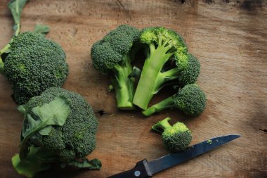 taze brokoli yeşil sebzeler