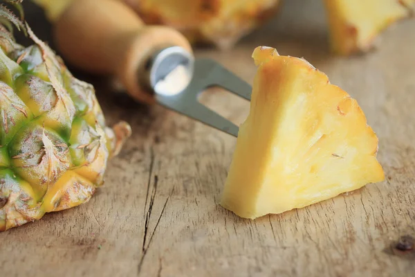 Verse ananas zoete vruchten — Stockfoto