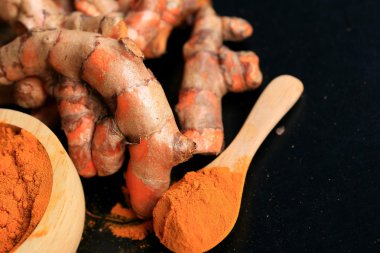 taze zerdeçal tozu ile