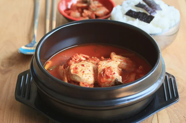 Sopa de kimchi - comida coreana — Fotografia de Stock