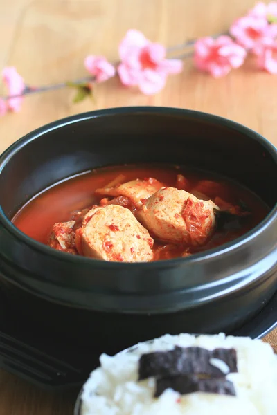 Sopa de kimchi - comida coreana — Fotografia de Stock