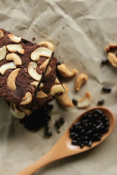 Chocolate brownie with cashew nuts — Stock Photo, Image