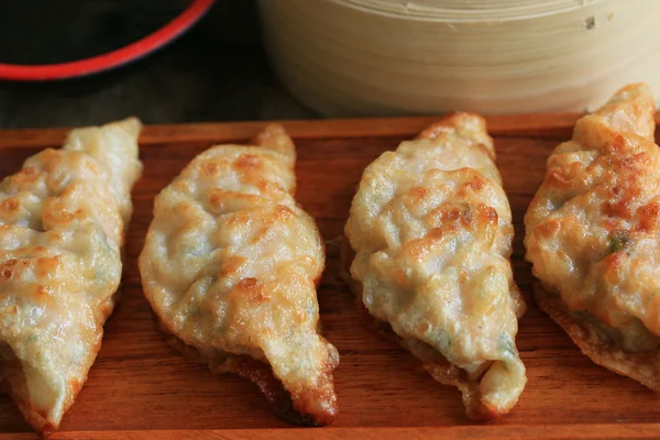 Fried dumplings - Japanese food — Stock Photo, Image