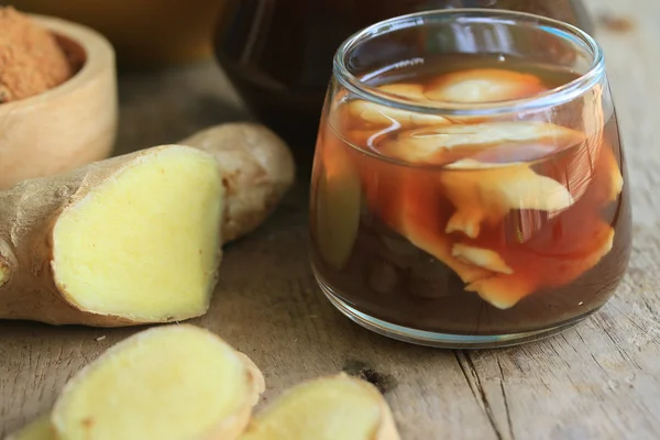 Soybean curd and fresh ginger — Stock Photo, Image