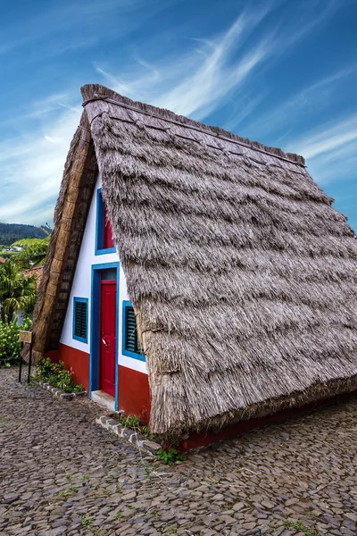 Casa rural em Santana Madeira, Portugal . — Fotografia de Stock