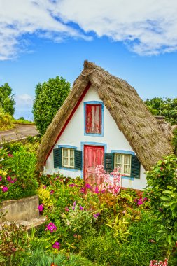 Santana Madeira, Portekiz kırsal ev.