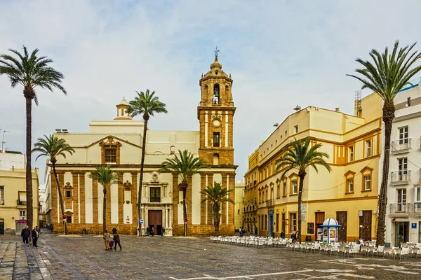 CADIZ, ESPAÑA - 20 DE MAYO DE 2016: Iglesia Catedral de Cádiz —  Fotos de Stock