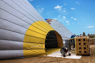 Balon göster: Kapadokya içinde başlamak için hazırlanıyor