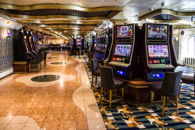Gemi Costa - 2 Mayıs 2016 cruise: Oyun casino iç, Cruise gemisi Costa Mediterranea