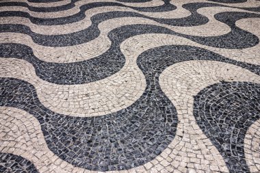 kiremitli kat. Dalgalar, Portekizce geleneksel tarzda döşenmiş katın