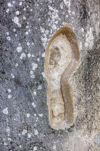 Menselijke trace afdrukken van voeten, ruïnes van de stad Pompeii, Italië — Stockfoto