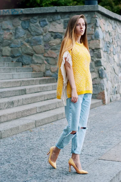 Street city fashion redheaded girl with long hair — Stock Photo, Image