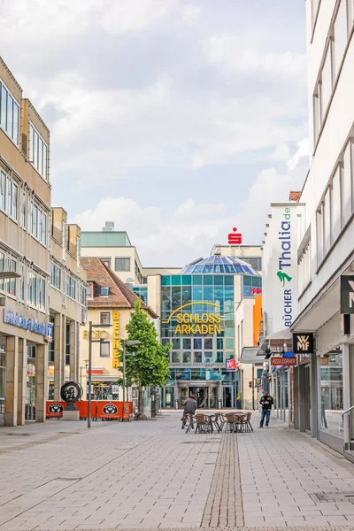 Centro comercial Schloss Arkaden em Heidenheim an der Brenz, zona pedonal — Fotografia de Stock