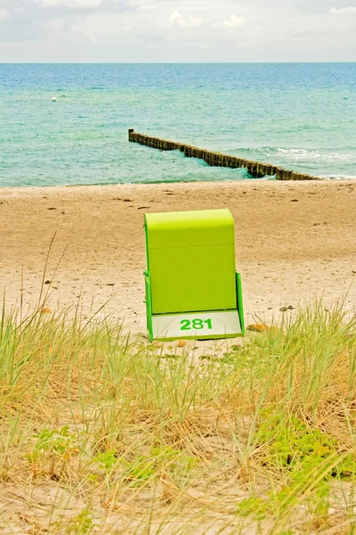 Пляжный стул — стоковое фото