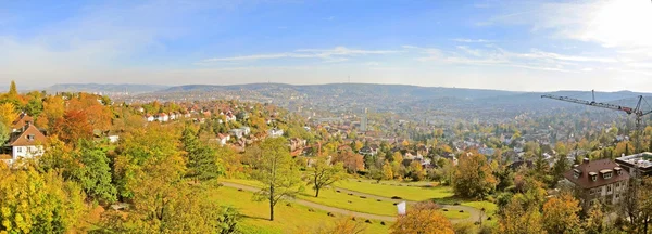 Staden Stuttgart, panorama från Bismarckturm — Stockfoto