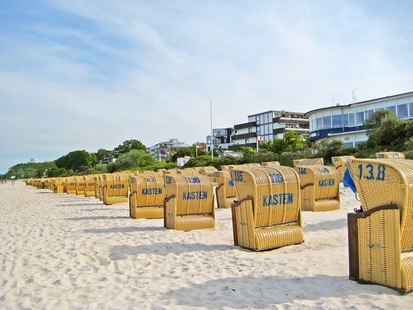 Scharbeutz Duitsland Mei 2008 Strand Scharbeutz Met Strandstoelen Langs Kust — Stockfoto