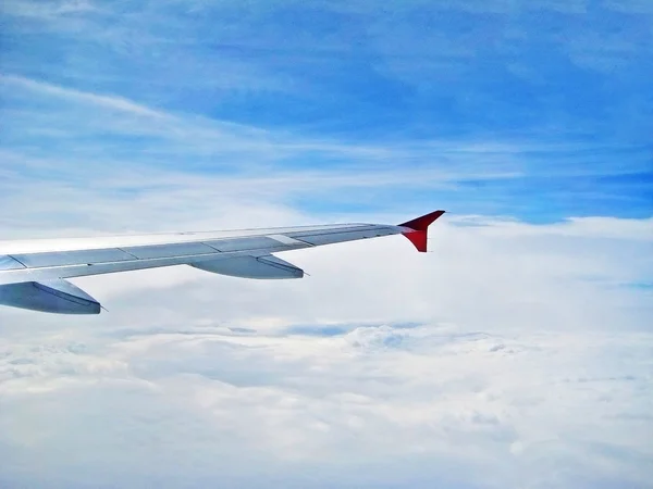 Wing of airplane — Stock Photo, Image