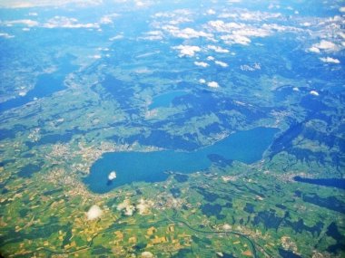 Göl Zug / Zugersee, İsviçre - havadan görünümü