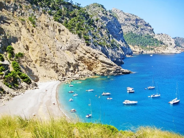 Coll Baix, beroemde baai / strand in het noorden van Mallorca — Stockfoto