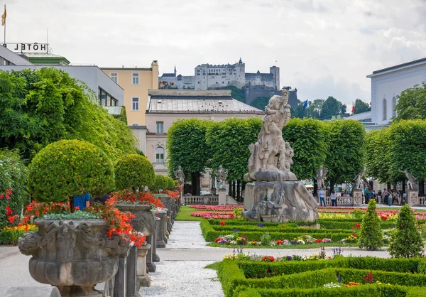 Mirabellgarten, Salzburg — kuvapankkivalokuva