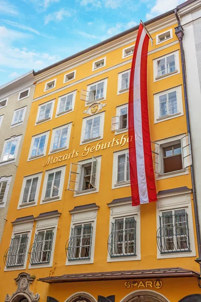 Szülőháza a Wolfgang Amadeus Mozart, Salzburg — Stock Fotó