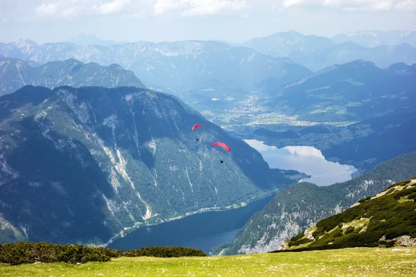 Paragliding at the Dachstein Mountains — Stock Photo, Image