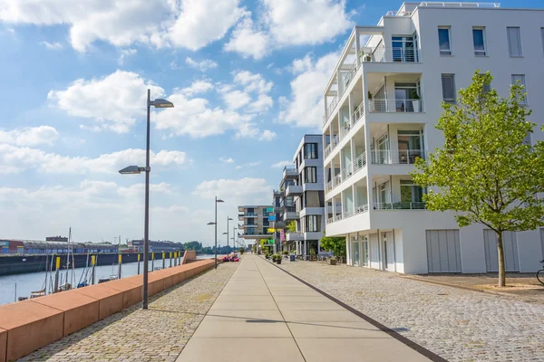 Променад Marina Europahafen Bremen — стоковое фото