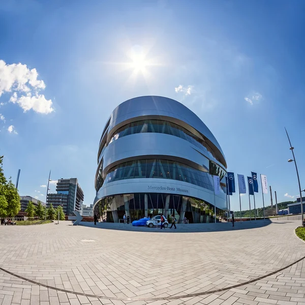 Musée Mercedes-Benz Welt — Photo