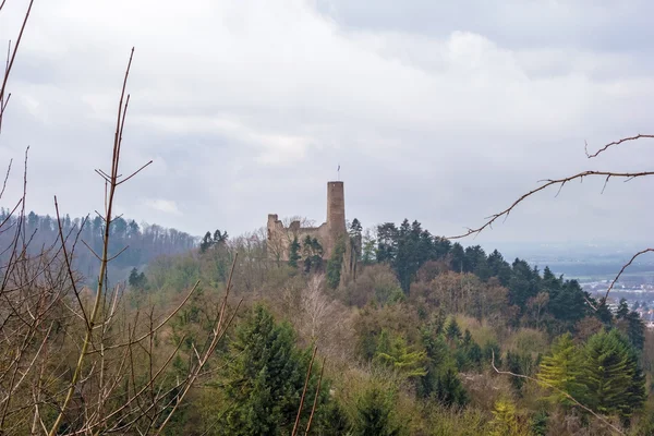 Burgruine Windeck - cielo nublado — Foto de Stock