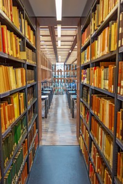 Berlin Humboldt Üniversitesi Kütüphanesi